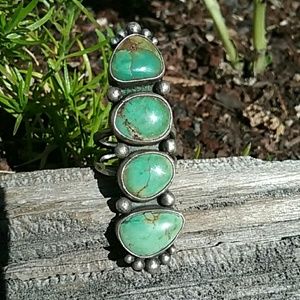 Aesthetic Arrest 4 stone ring